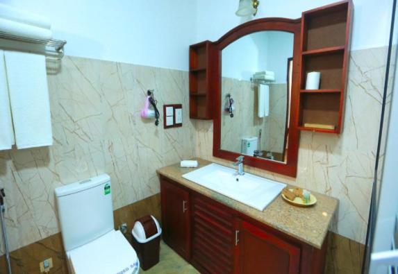 רטנאפורה Centauria Hill Resort מראה חיצוני תמונה