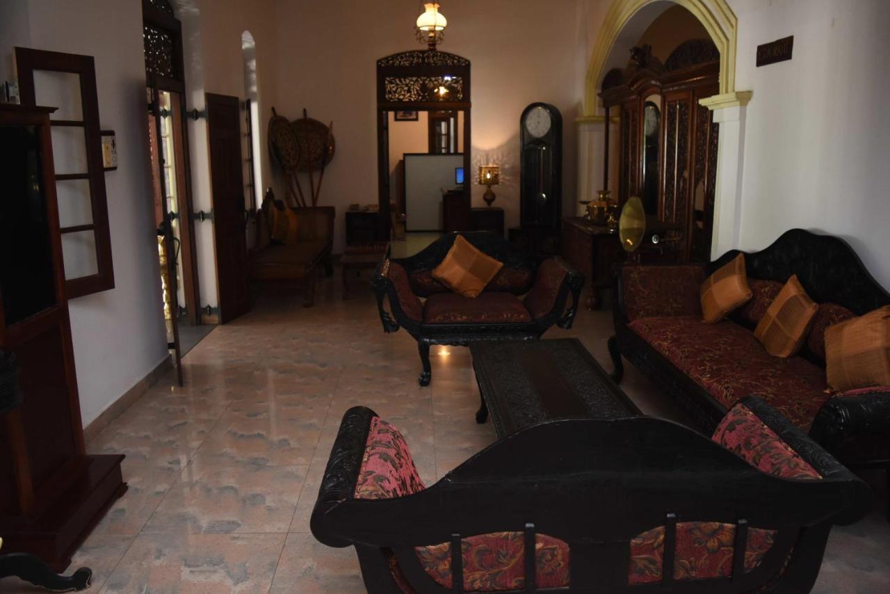 רטנאפורה Centauria Hill Resort מראה חיצוני תמונה