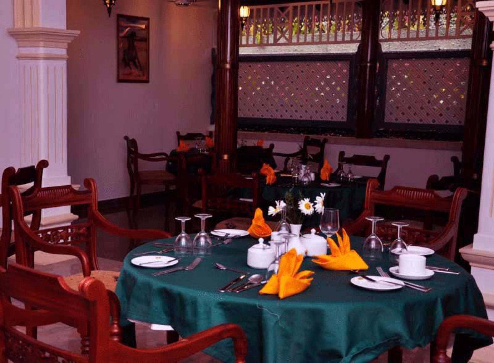 רטנאפורה Centauria Hill Resort מראה חיצוני תמונה